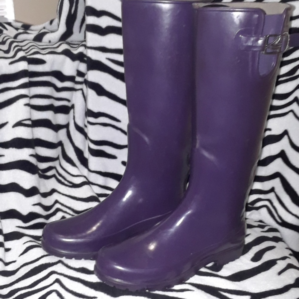 Sperry rain boots - tall